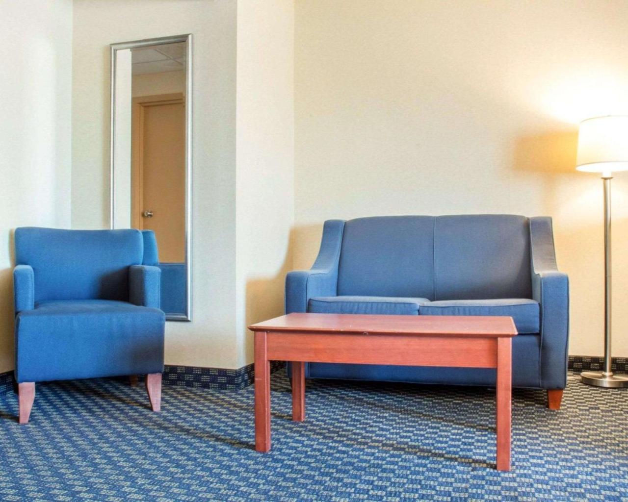 Hammock Hotel Rochester Niagara Falls Екстер'єр фото