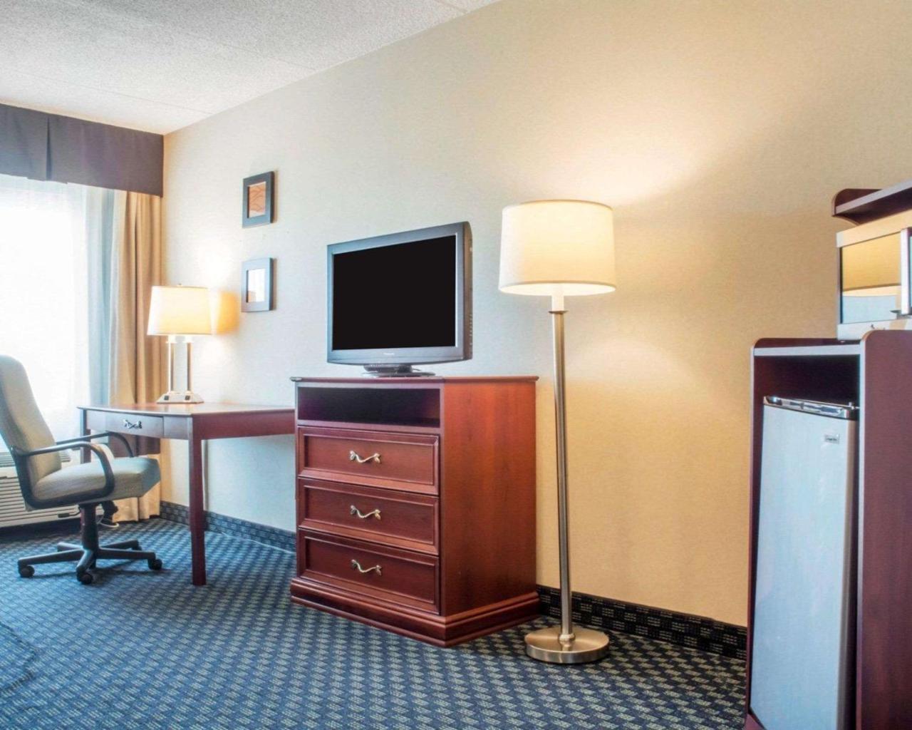 Hammock Hotel Rochester Niagara Falls Екстер'єр фото