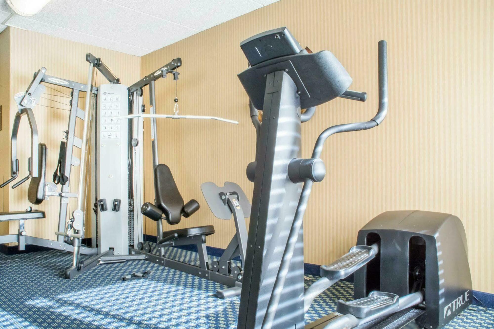 Hammock Hotel Rochester Niagara Falls Екстер'єр фото
